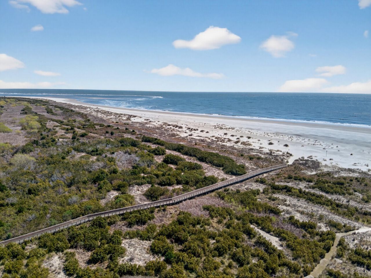 2057 Middle Street Photo 12