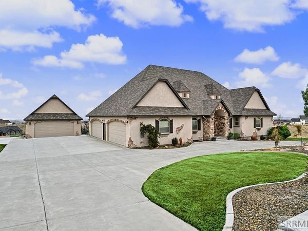 6600 S High Creek Lane, IDAHO FALLS, ID 83406