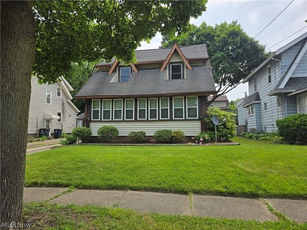 1043 Oakland Avenue , Akron, OH 44310