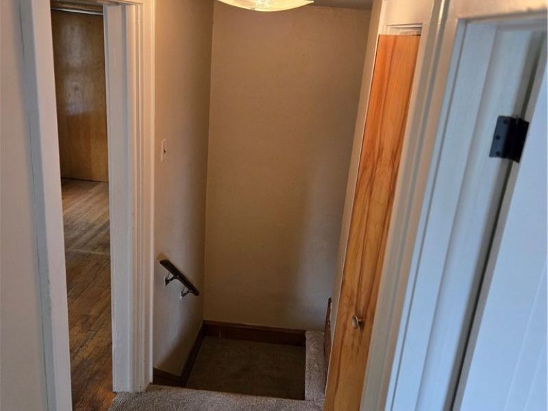 1043 Oakland Avenue, Akron, OH 44310 Photo 10