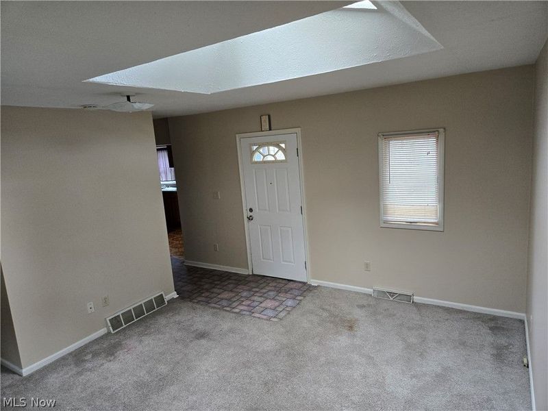 1043 Oakland Avenue, Akron, OH 44310 Photo 6