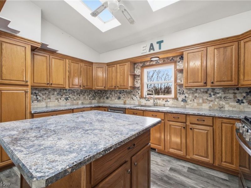 8116 State Route 5, Kinsman, OH 44428 Photo 21