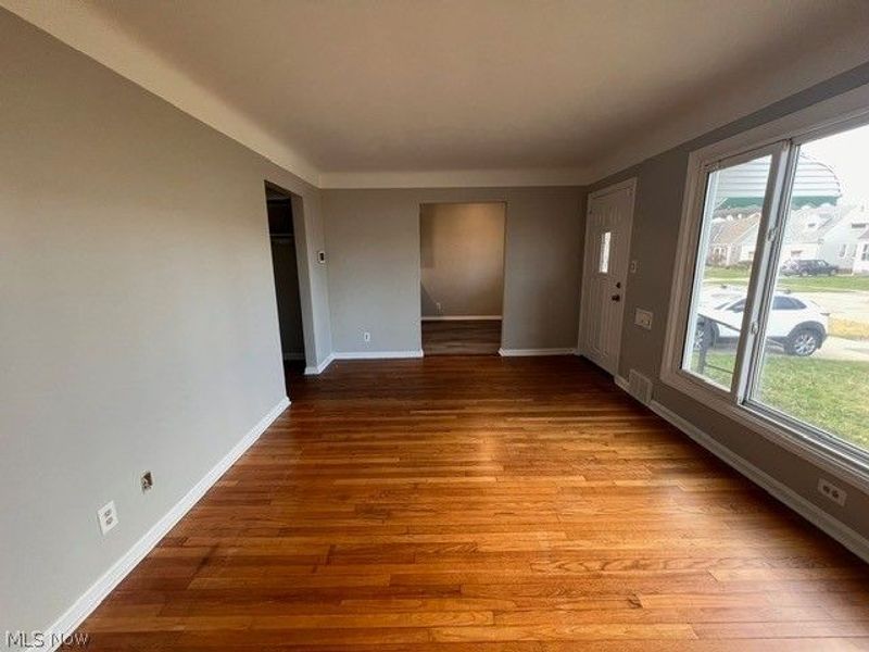 5603 Allanwood Drive, Parma, OH 44129 Photo 3
