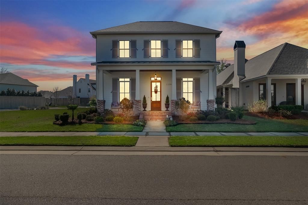 2204 Fairwoods Drive , Shreveport, LA 71106 Main Photo