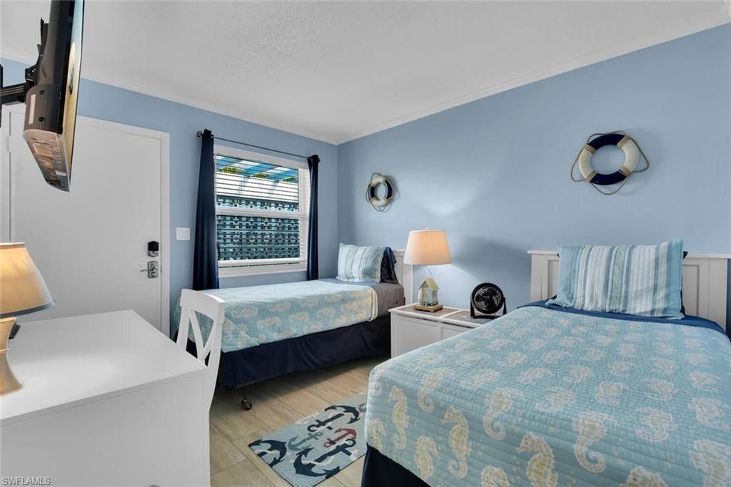 1295 Gulf Shore Blvd S, Unit 218, Naples, FL 34102 Photo