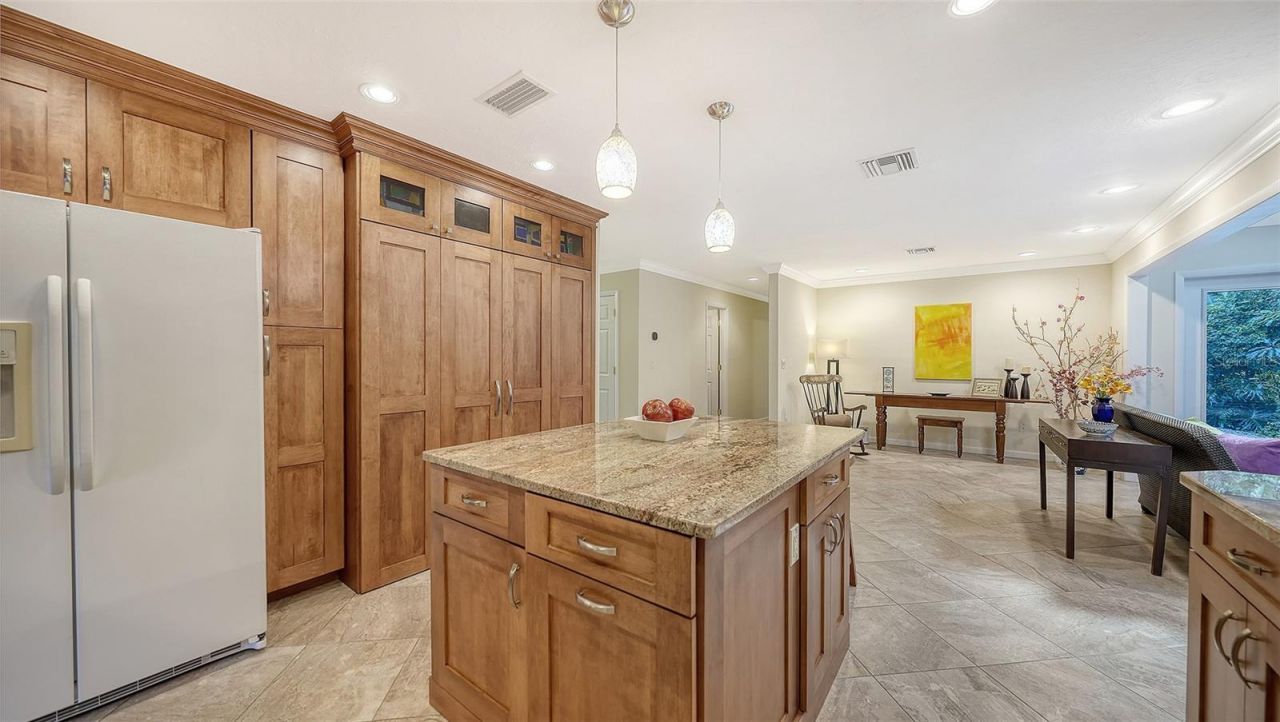 5345 Siesta Court, Sarasota, FL 34242 Photo