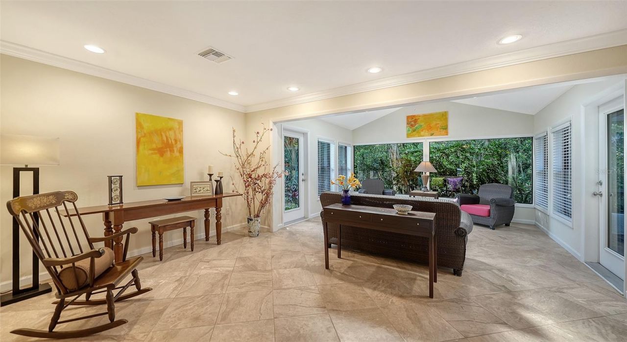 5345 Siesta Court, Sarasota, FL 34242 Photo