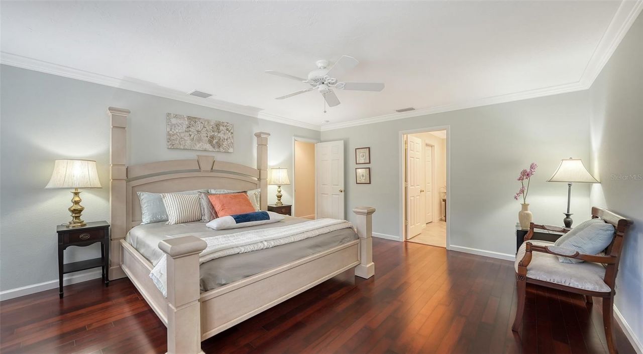 5345 Siesta Court, Sarasota, FL 34242 Photo