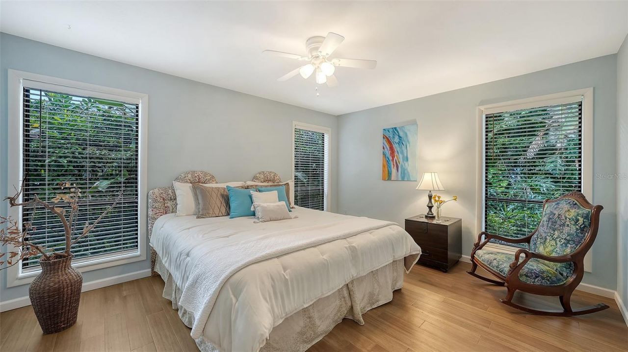 5345 Siesta Court, Sarasota, FL 34242 Photo