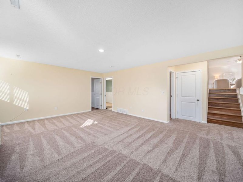 235 Dellfield Lane, Columbus, OH 43230 Photo 30