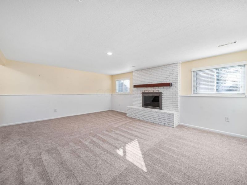 235 Dellfield Lane, Columbus, OH 43230 Photo 33