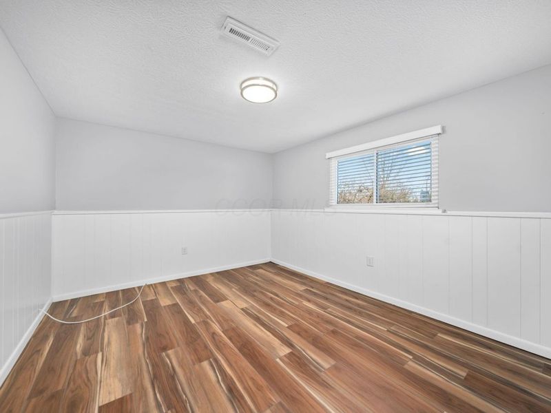 235 Dellfield Lane, Columbus, OH 43230 Photo 35