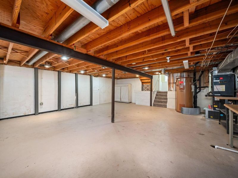 235 Dellfield Lane, Columbus, OH 43230 Photo 40