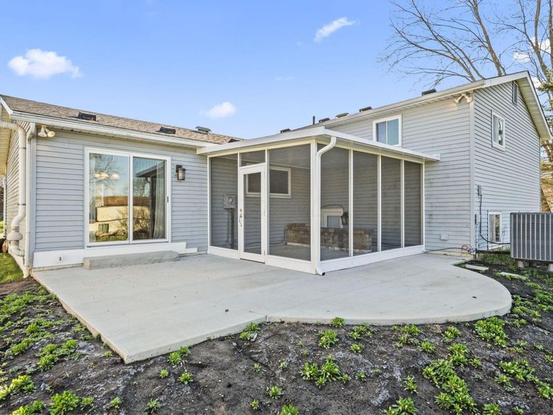 235 Dellfield Lane, Columbus, OH 43230 Photo 47