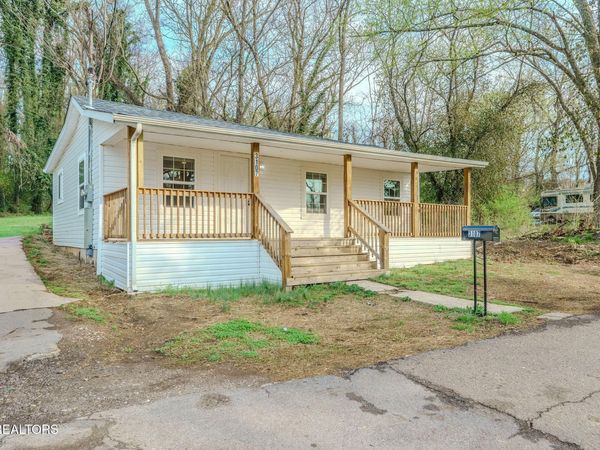 3107 Landview Drive, Knoxville, TN 37914