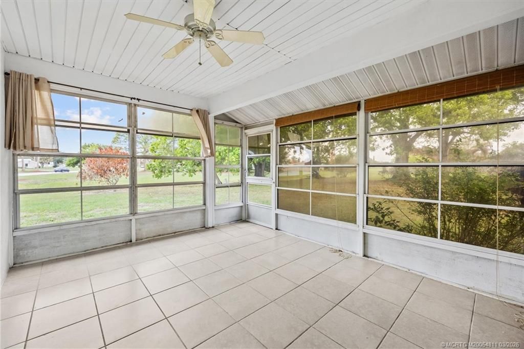 1673 SE Lyngate Drive, Port Saint Lucie, FL 34952 Photo