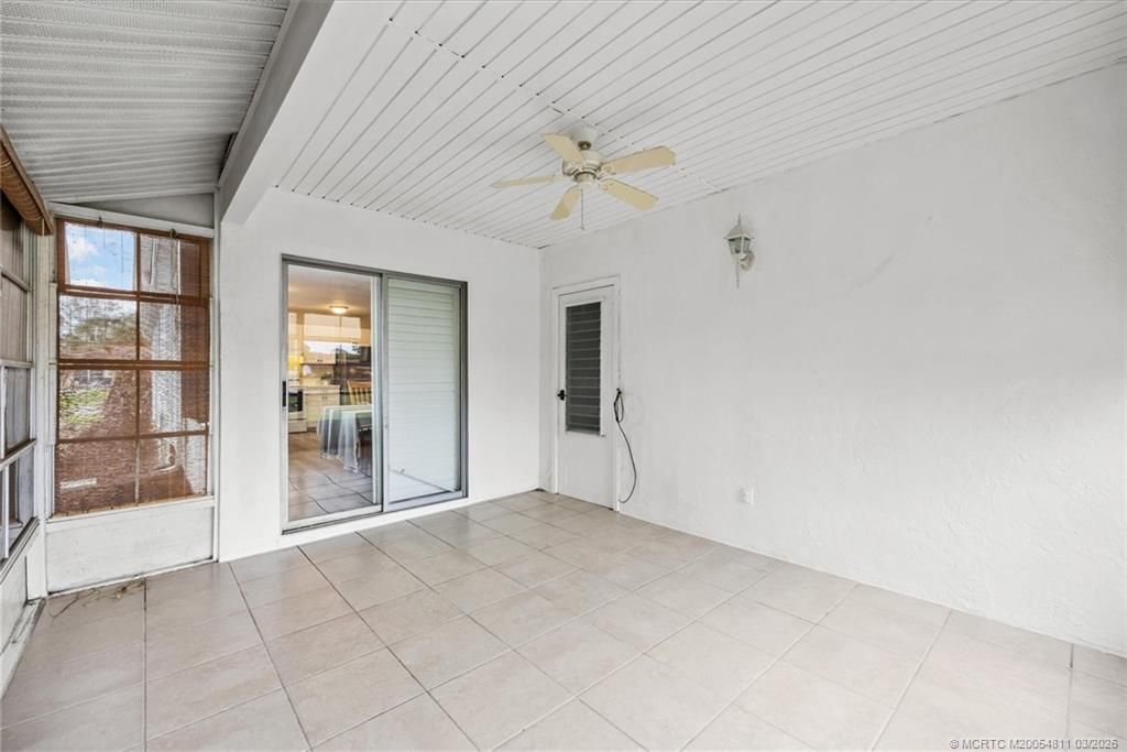 1673 SE Lyngate Drive, Port Saint Lucie, FL 34952 Photo