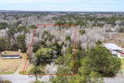 1082 Brownswood Road photo 4