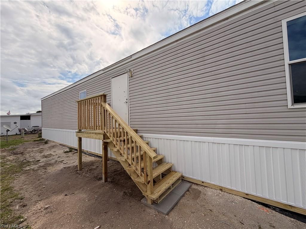 827 Peaceful Dr, North Fort Myers, FL 33917 Photo