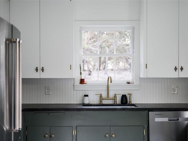 802 Lonesome TRL, Driftwood, TX 78619