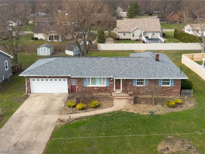 5143 Calla Avenue NW, Champion, OH 44483 Photo 4