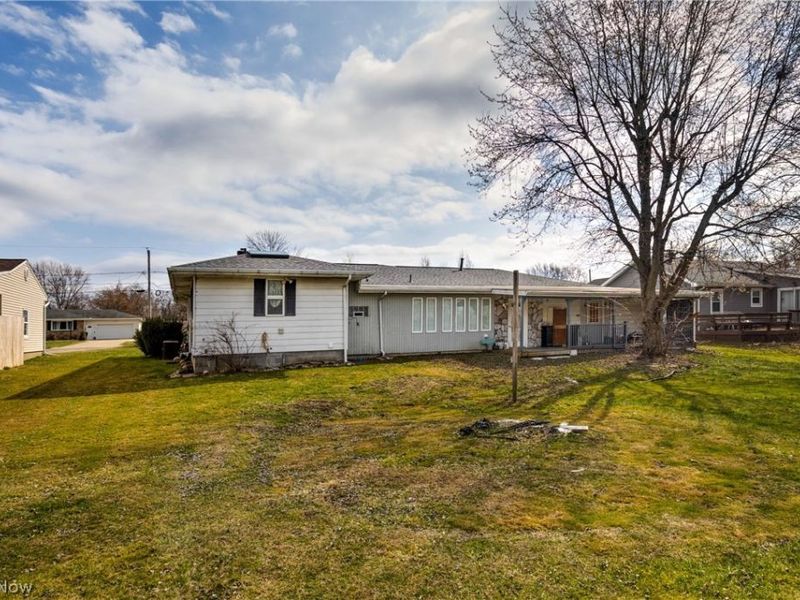 5143 Calla Avenue NW, Champion, OH 44483 Photo 40