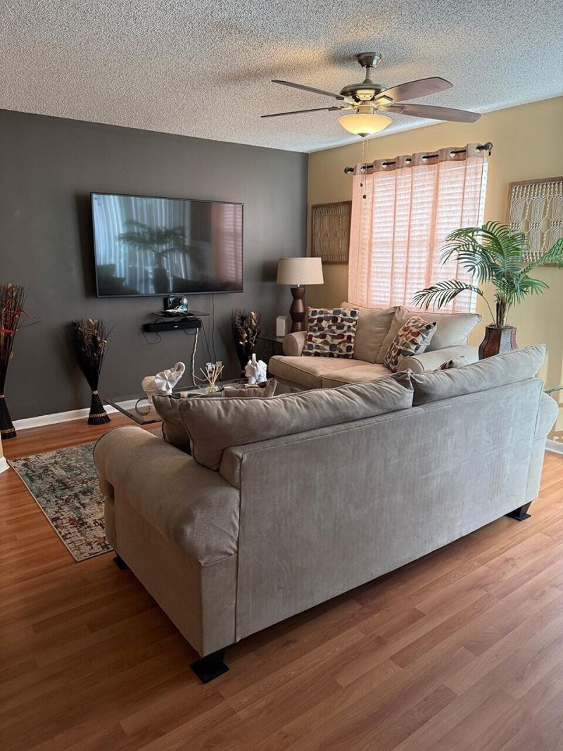 10451 W Broward Boulevard, Unit 306, Plantation, FL 33324 Photo