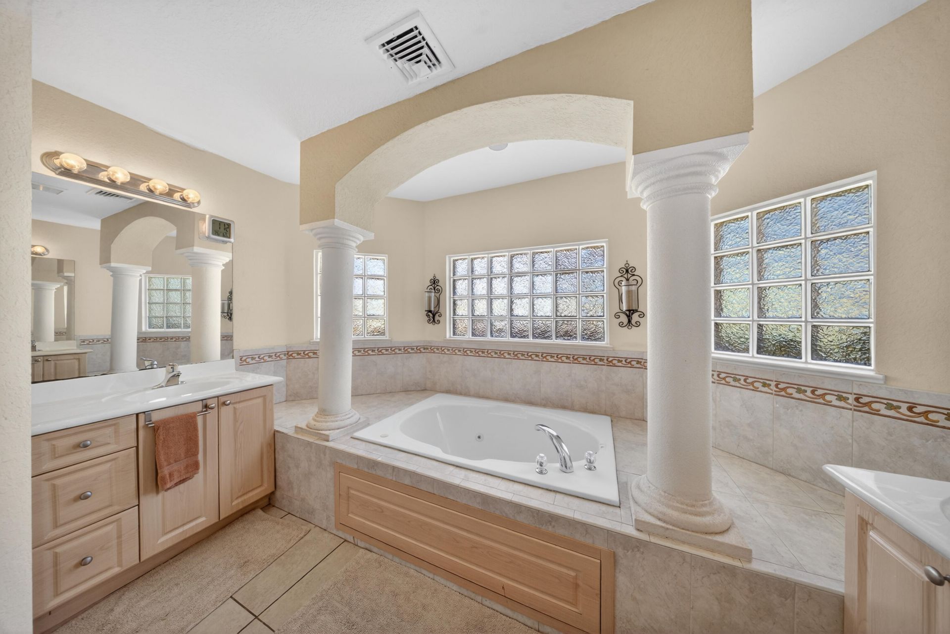 1798 SW Buttercup Avenue, Port Saint Lucie, FL 34953 Photo