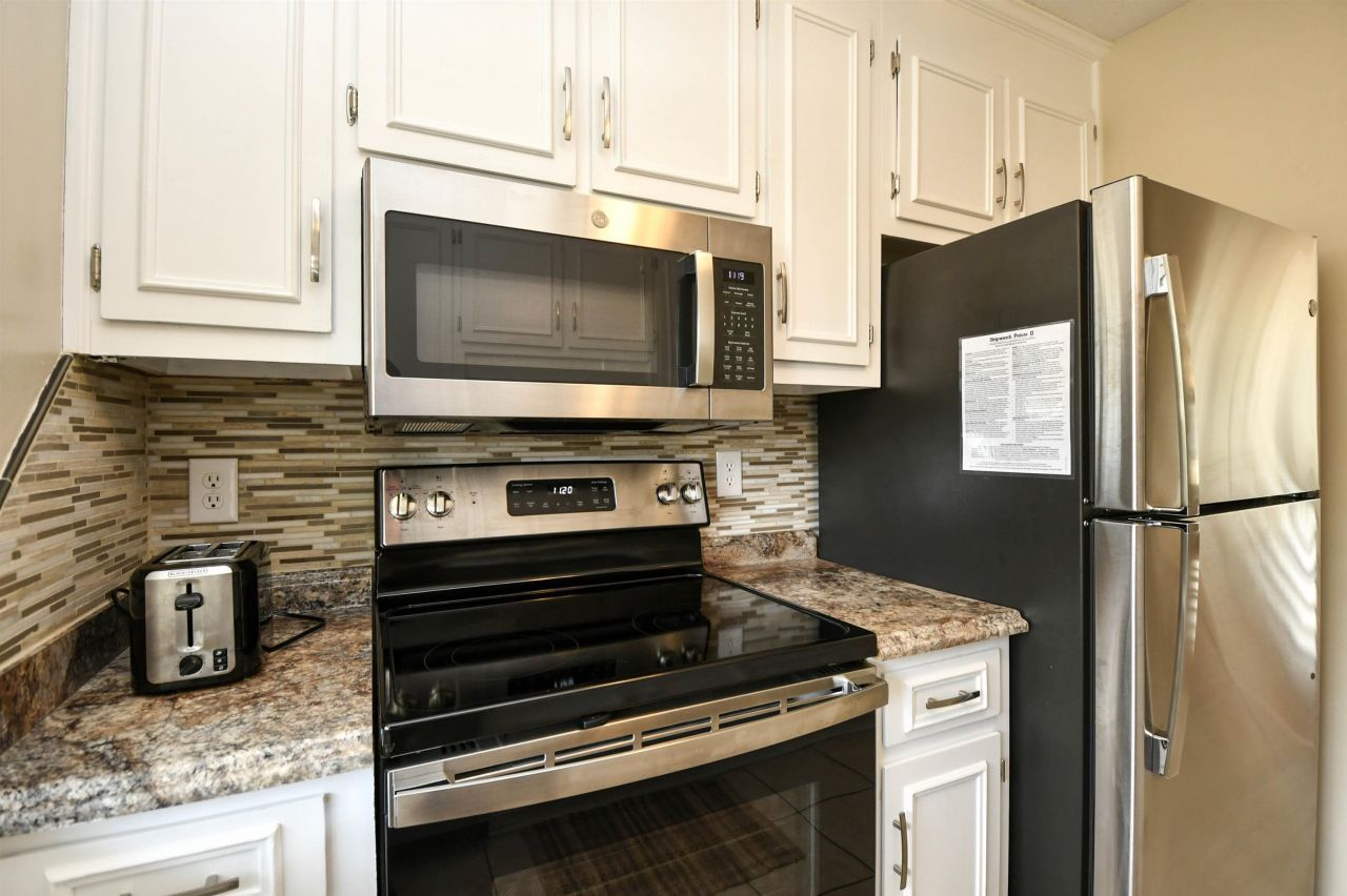 212 Maison Dr.  Photo 15