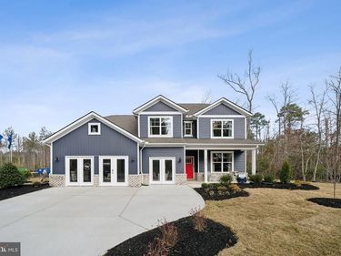 39 AVONWOODS DRIVE , STAUNTON, VA 24401