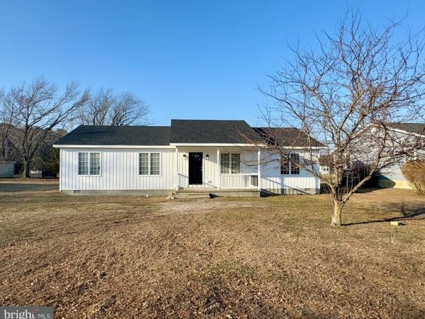 208 OAK STREET, ELLENDALE, DE 19941