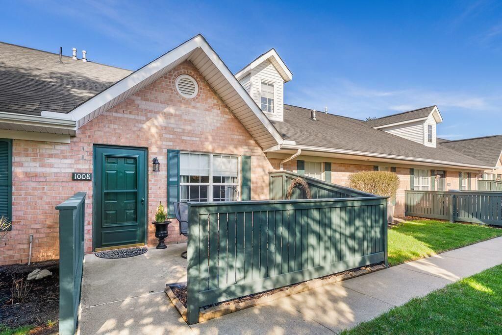 1008 Kingsbury Court, Newark, OH 43055 Main Photo