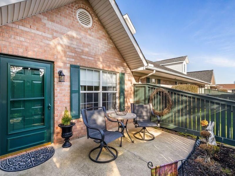 1008 Kingsbury Court, Newark, OH 43055 Photo 3