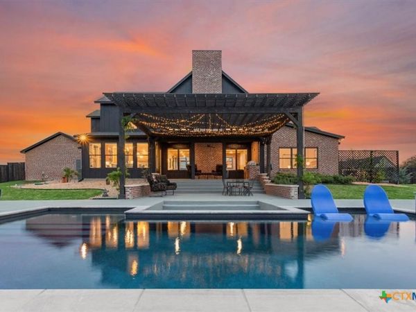 209 Glenview Circle, Belton, TX 76513