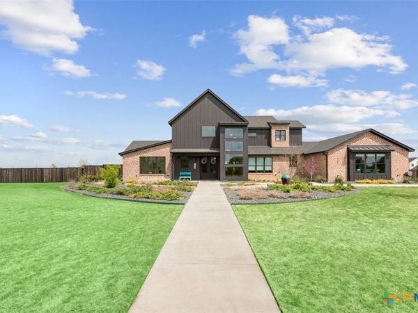 209 Glenview Circle, Belton, TX 76513