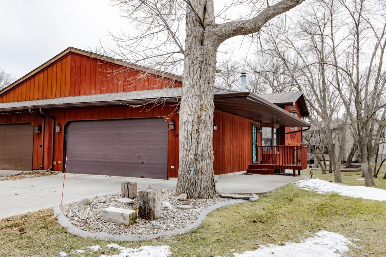 1419 23rd Street S primary photo