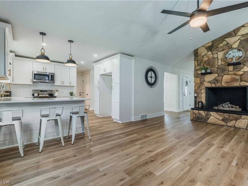 4233 Hyatt Avenue NW, Massillon, OH 44646 Photo 11