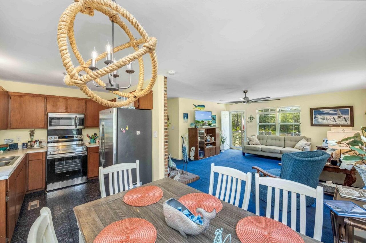 3398 Freeman Hill Road Photo 9