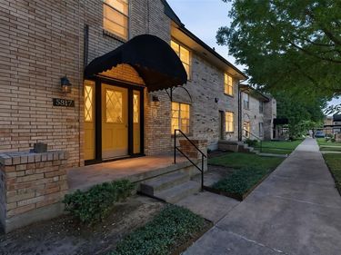 5817 Sandhurst Lane, Unit B, Dallas, TX 75206