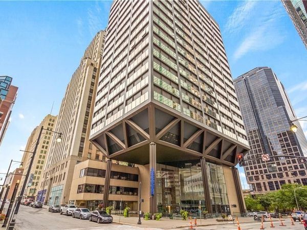 1101 Walnut Street, Unit 1809, Kansas City, MO 64106