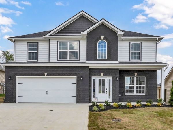 1026 Vendue Ave, Clarksville, TN 37042