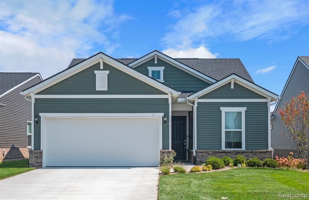 4380 Warbler Lane , Milford Township, MI 48381 Main Photo