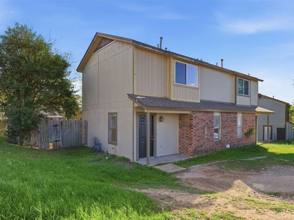 1605 Future DR , Unit B, Austin, TX 78754