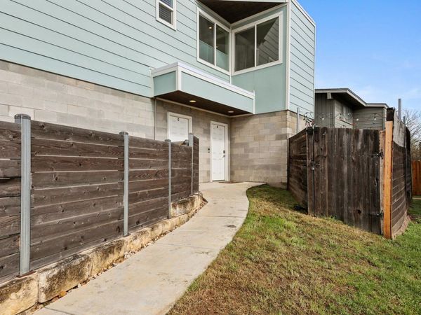 4001 Red River ST, Unit 4, Austin, TX 78751