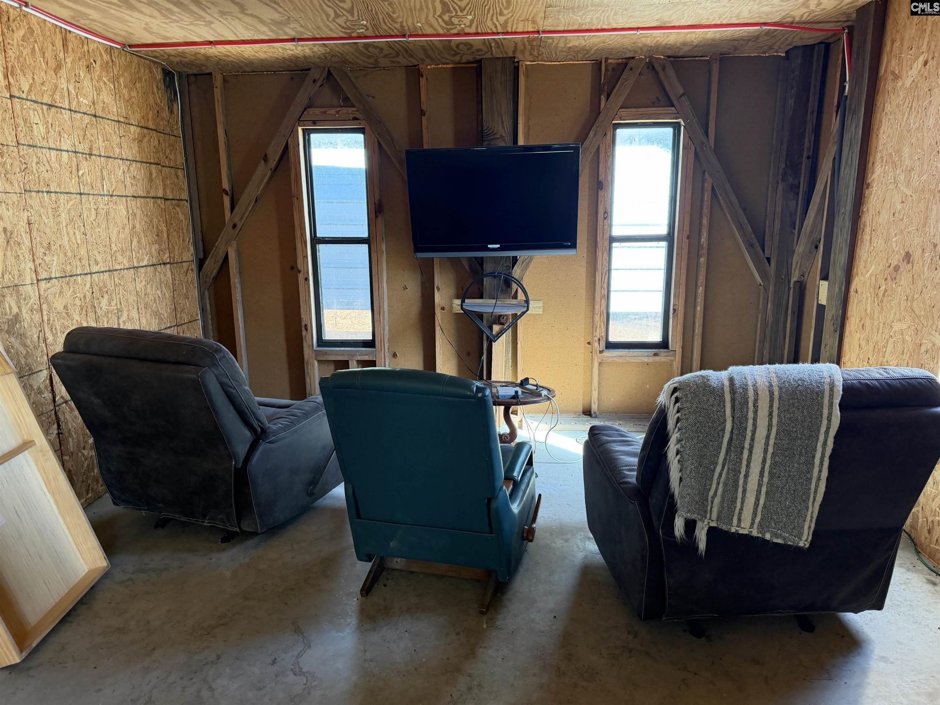 179 Morninglow Drive Photo 29