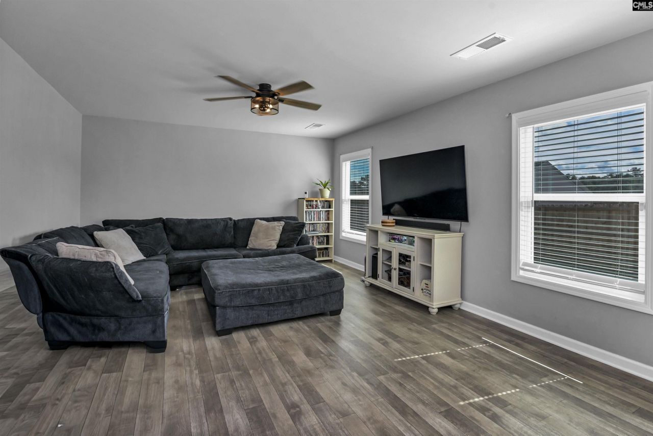 3005 Infantry Lane  Photo 12