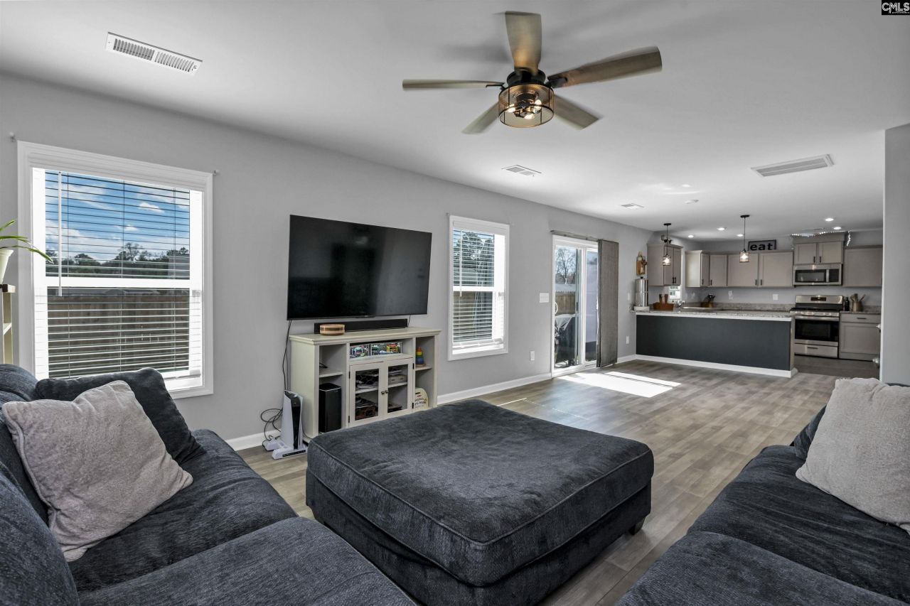 3005 Infantry Lane  Photo 13