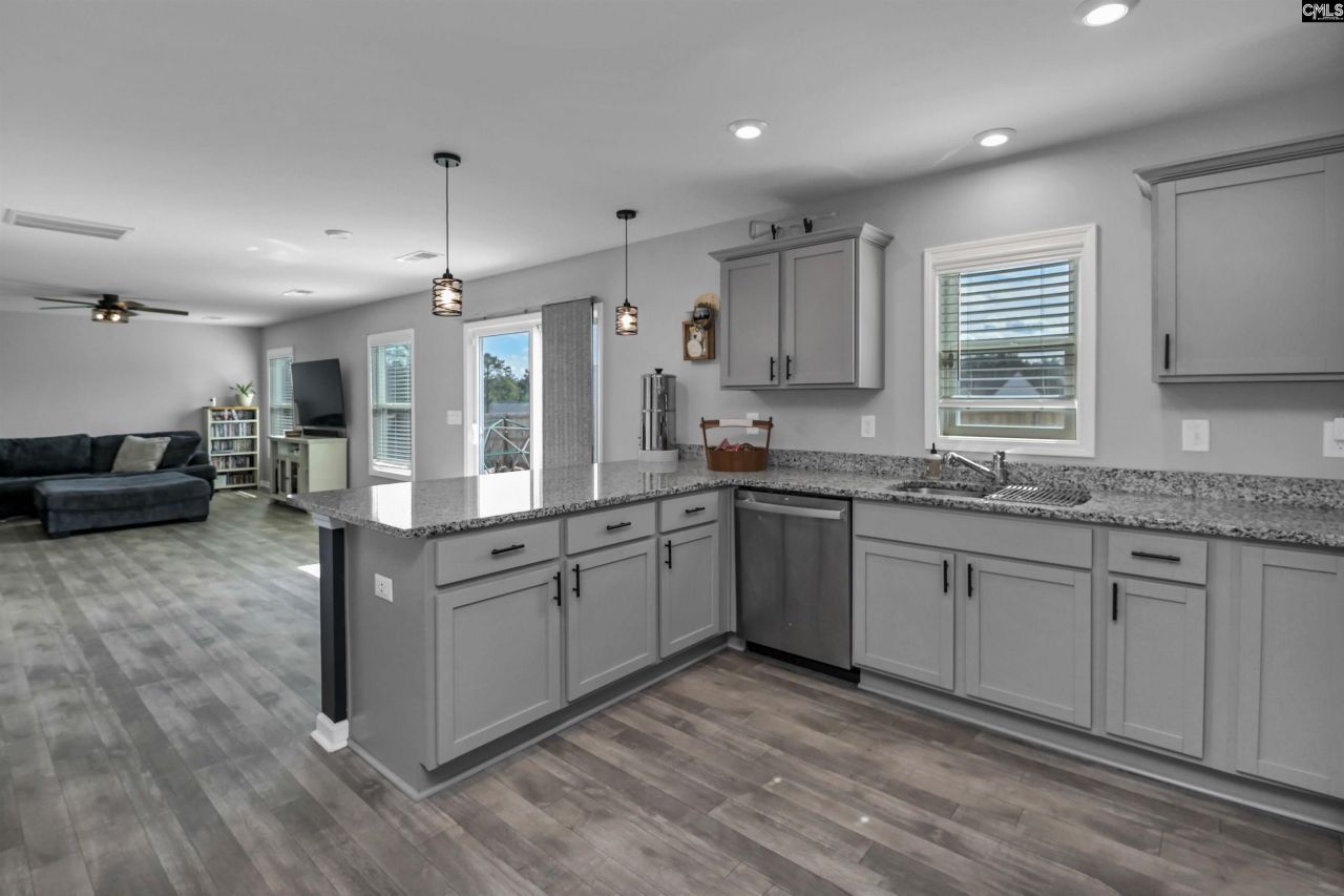 3005 Infantry Lane  Photo 16