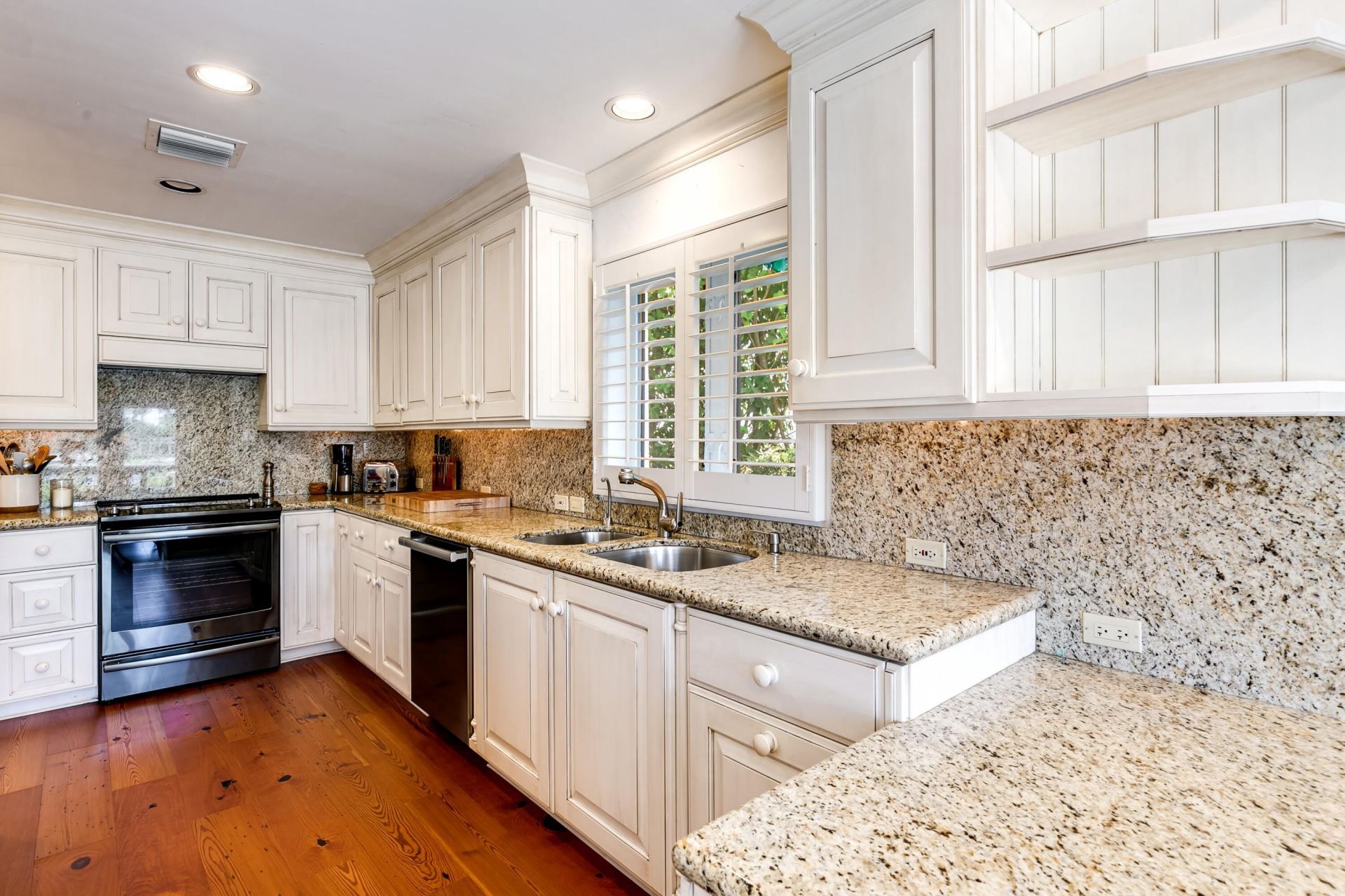 1833 SE 7th Street, Fort Lauderdale, FL 33316 Photo