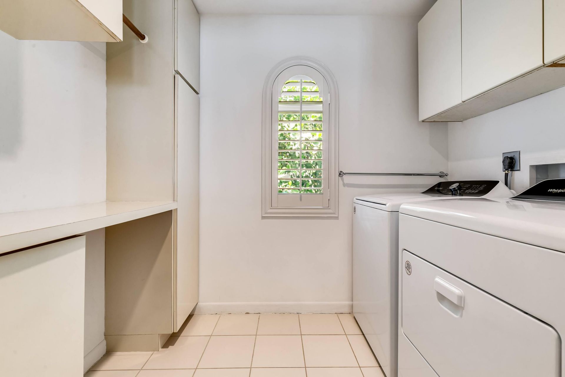 1833 SE 7th Street, Fort Lauderdale, FL 33316 Photo